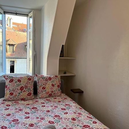 Le Comte Est Bon, Quartier Antiquaires Apartamento Dijon Exterior foto